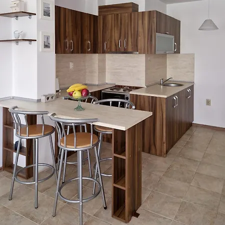 дом крумови Апартамент *